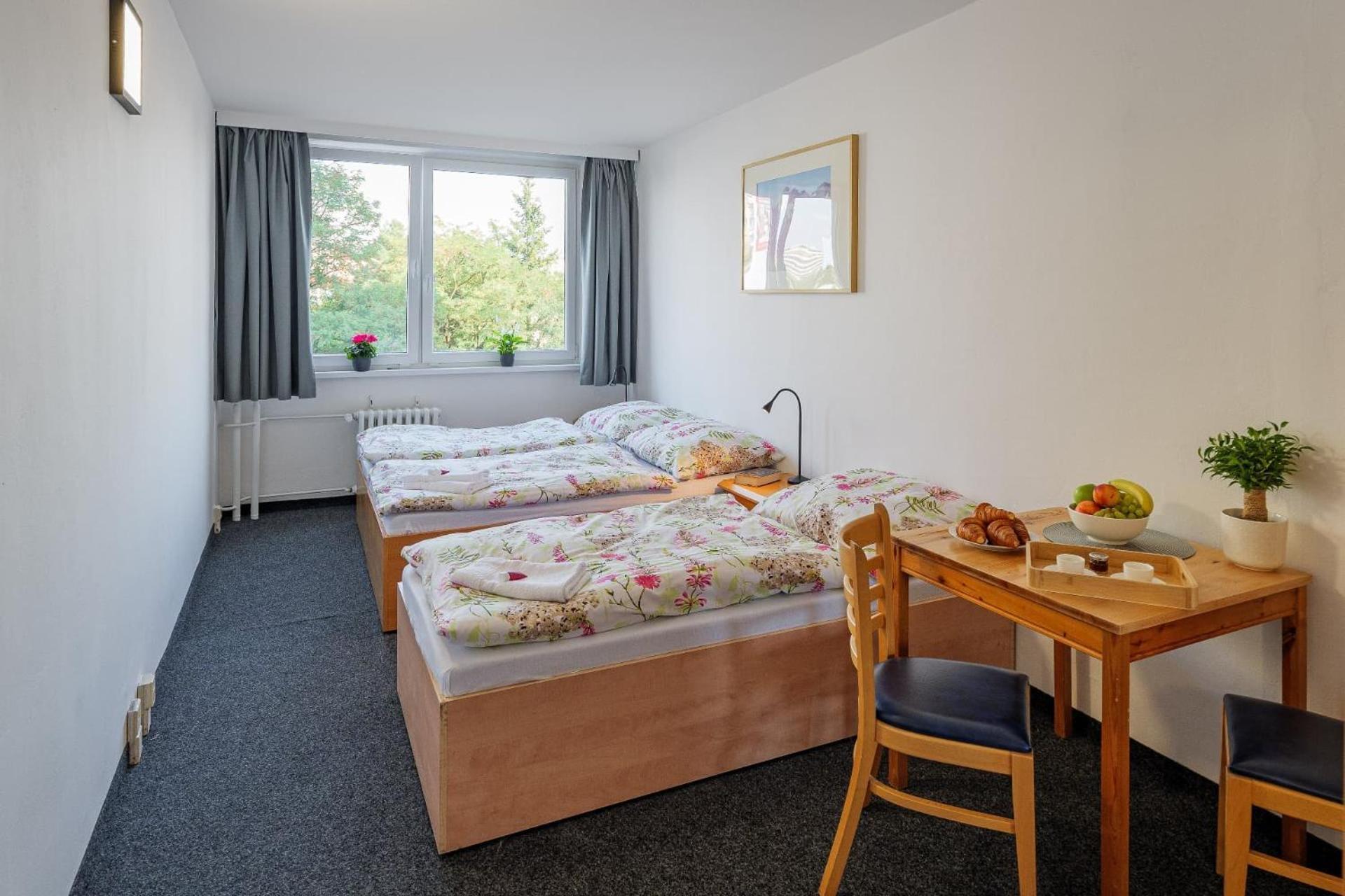 Auberge de jeunesse Cooliving à Prague Extérieur photo